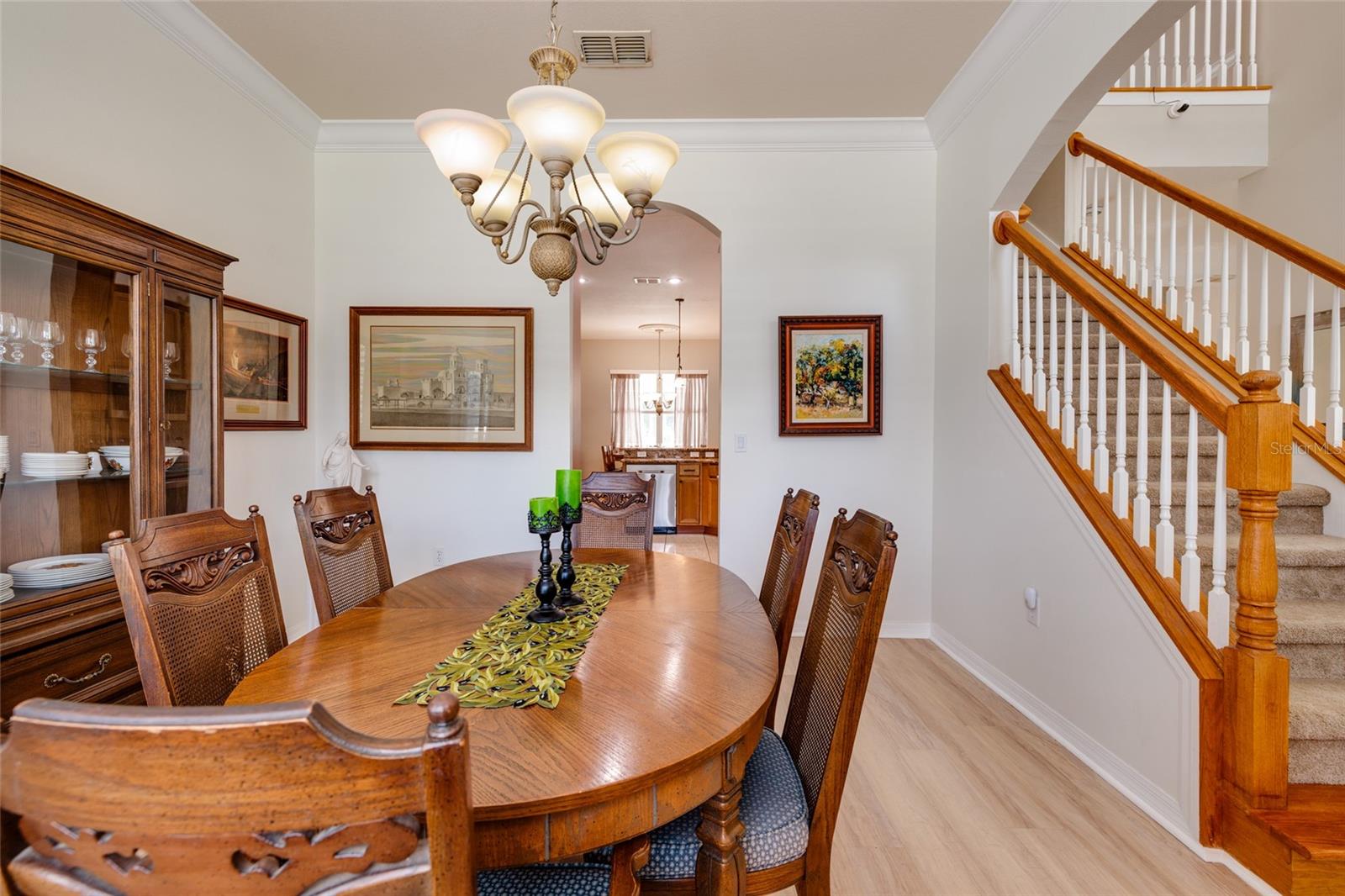 1436 Altamont Ln Property Photo 24