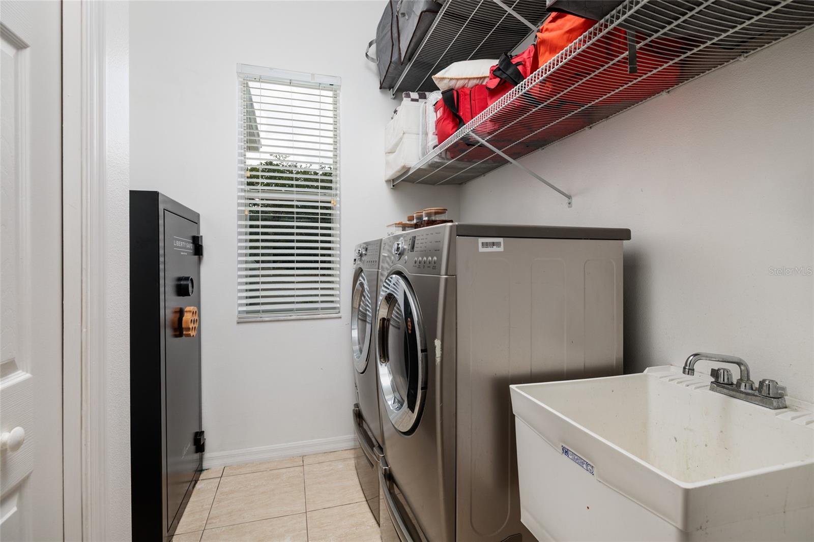 1436 Altamont Ln Property Photo 40