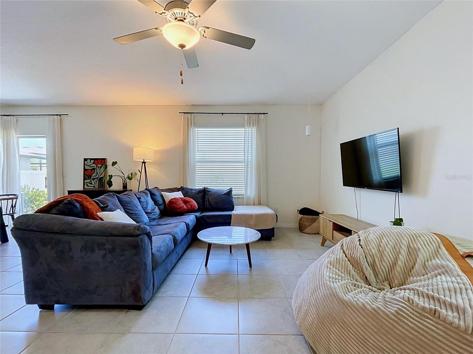 6131 Spring Crayfish Ave Property Photo 3