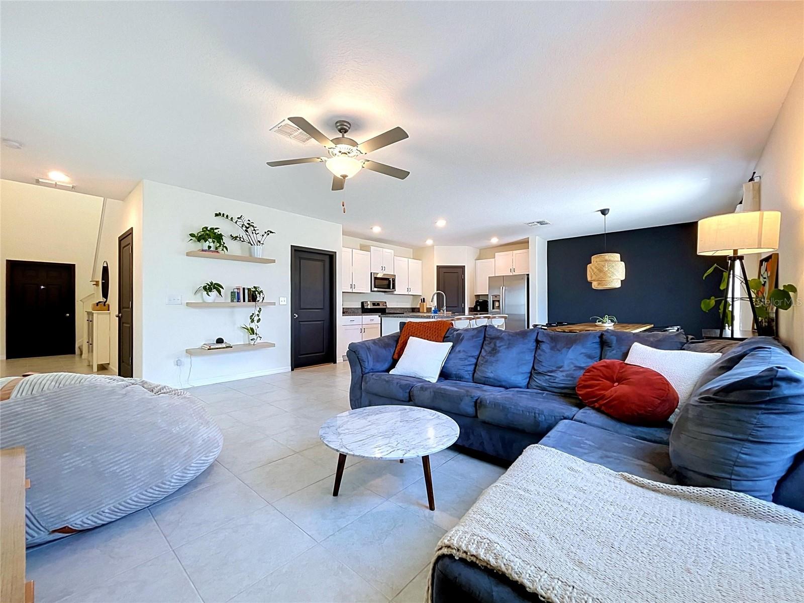 6131 Spring Crayfish Ave Property Photo 4