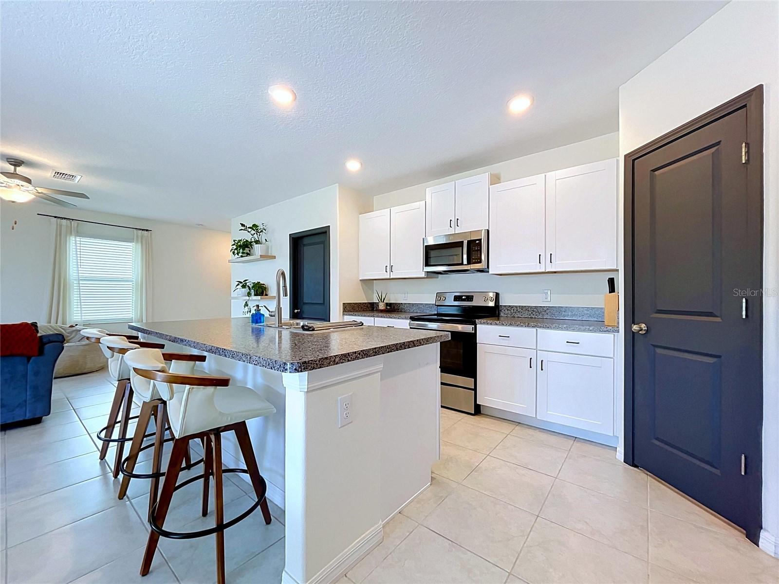 6131 Spring Crayfish Ave Property Photo 8
