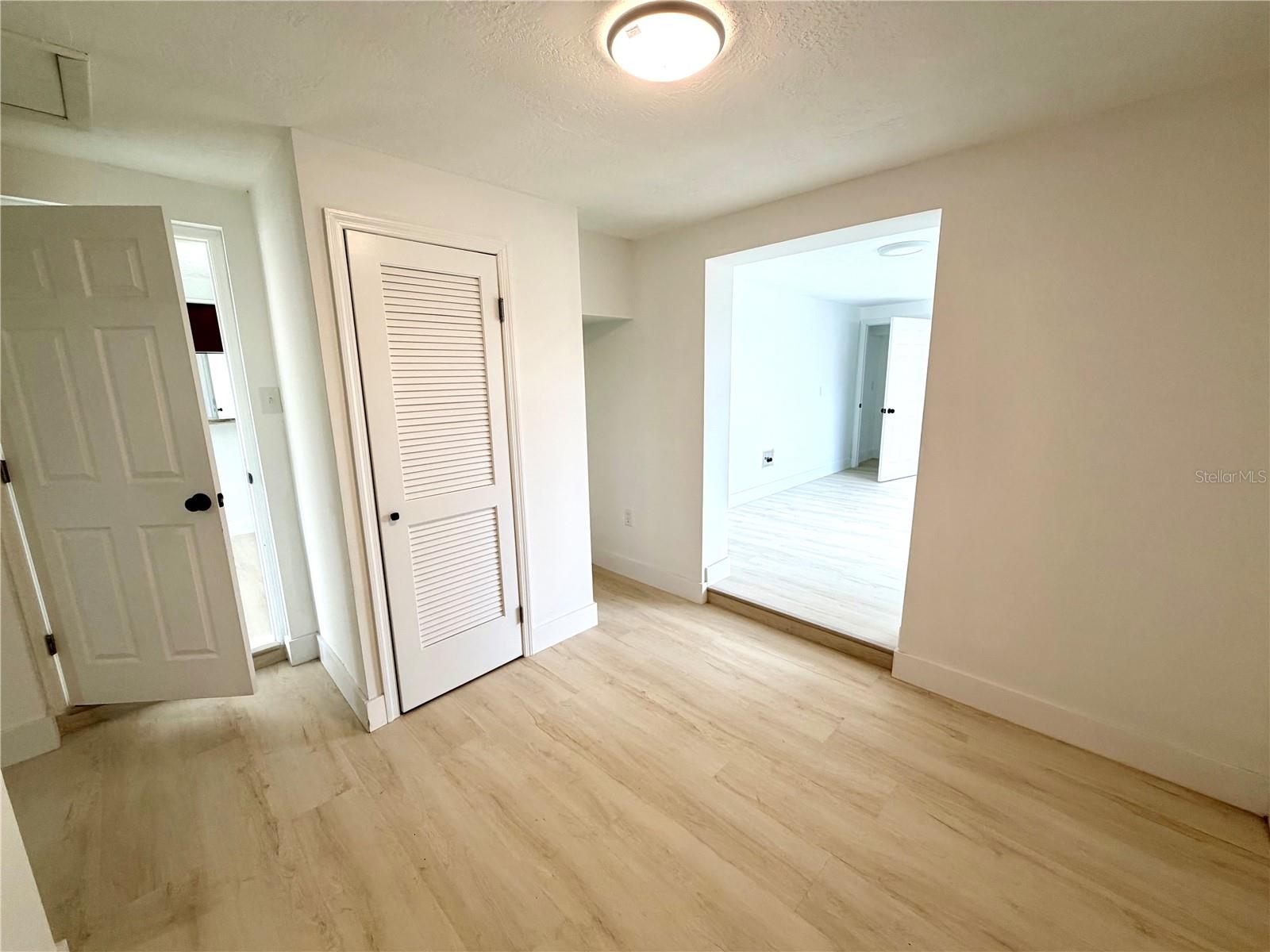 TB8526522 Property Photo 26