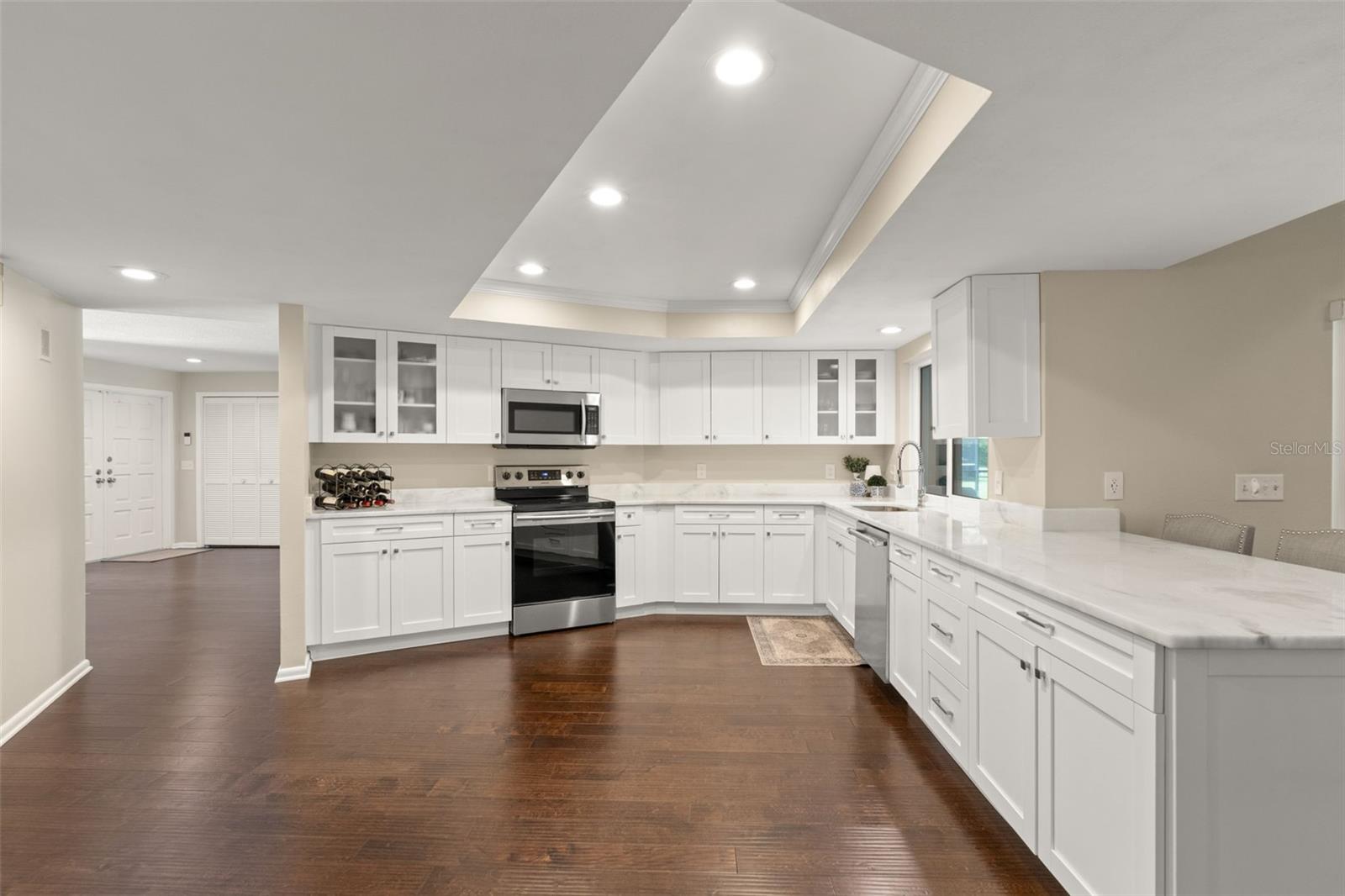 13916 Middle Park Dr Property Photo 18