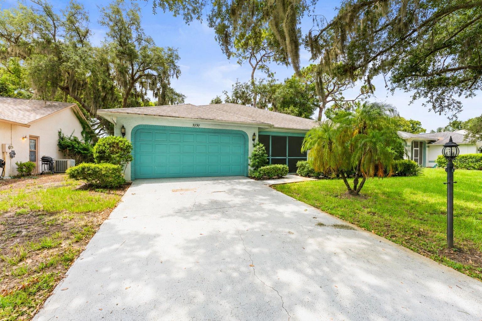 3550 OAK LAKE DR