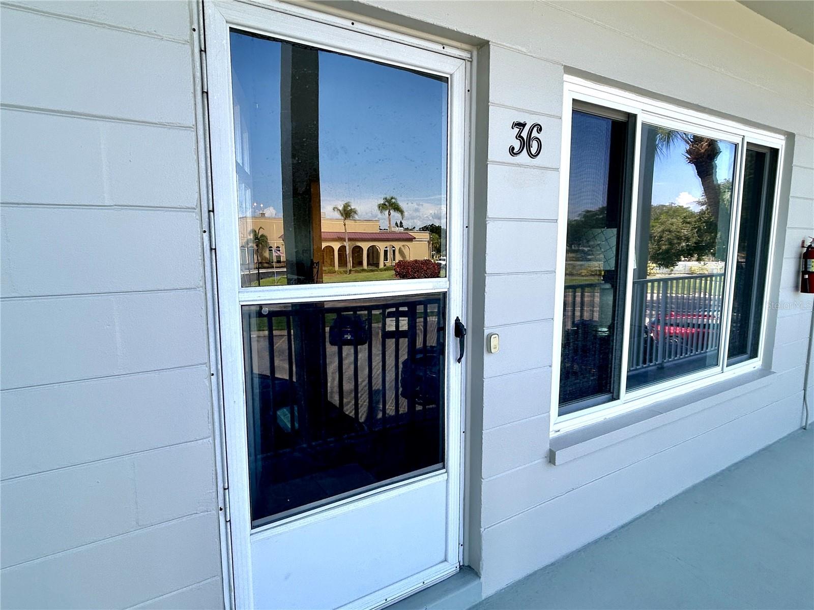2070 World Parkway Blvd #36 Property Photo 3