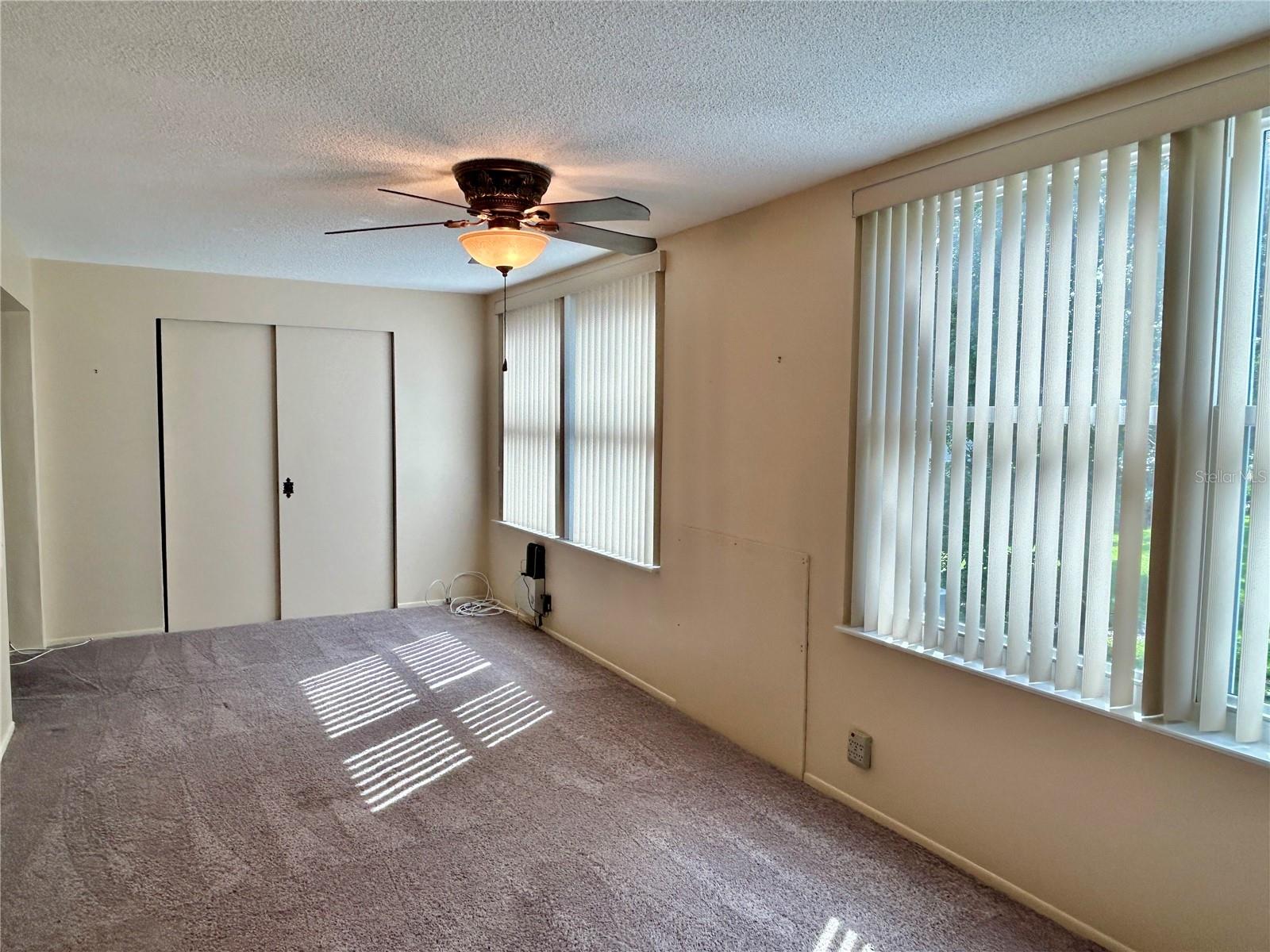 2070 World Parkway Blvd #36 Property Photo 13