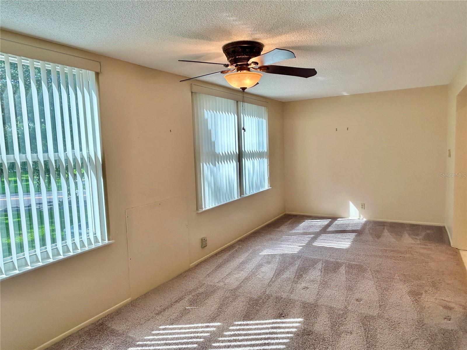 2070 World Parkway Blvd #36 Property Photo 17