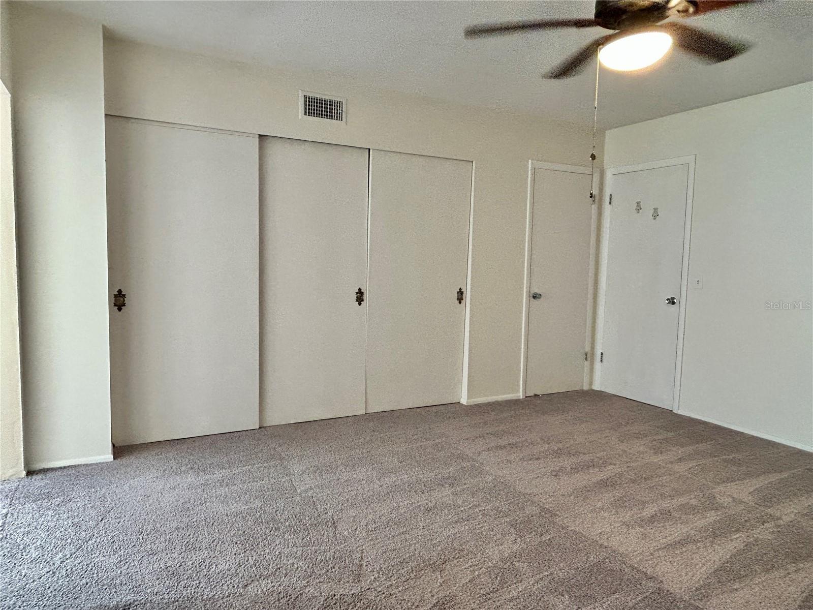 2070 World Parkway Blvd #36 Property Photo 21