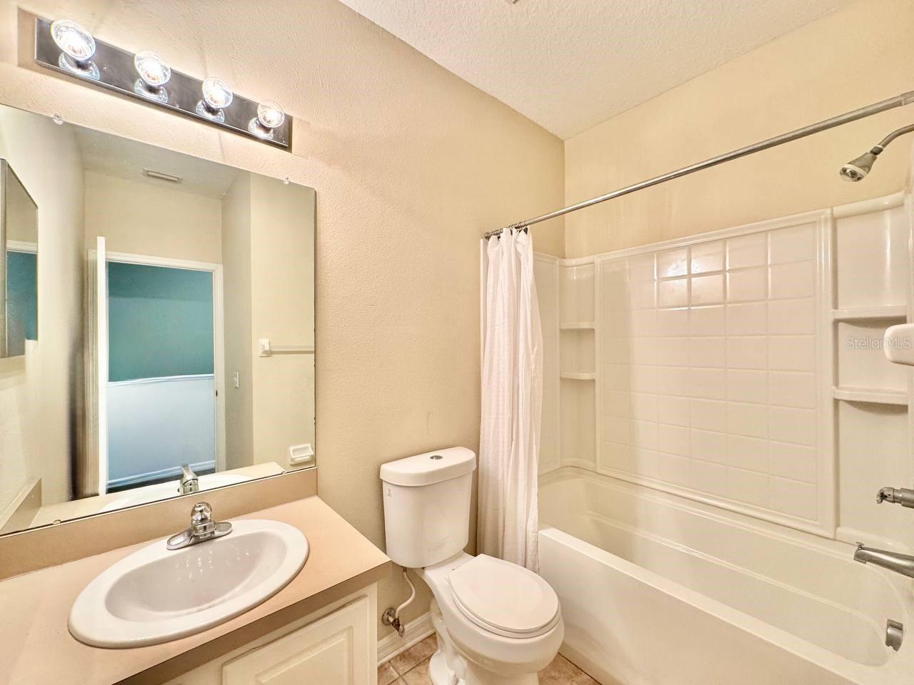 12381 Foxmoor Peak Dr Property Photo 23