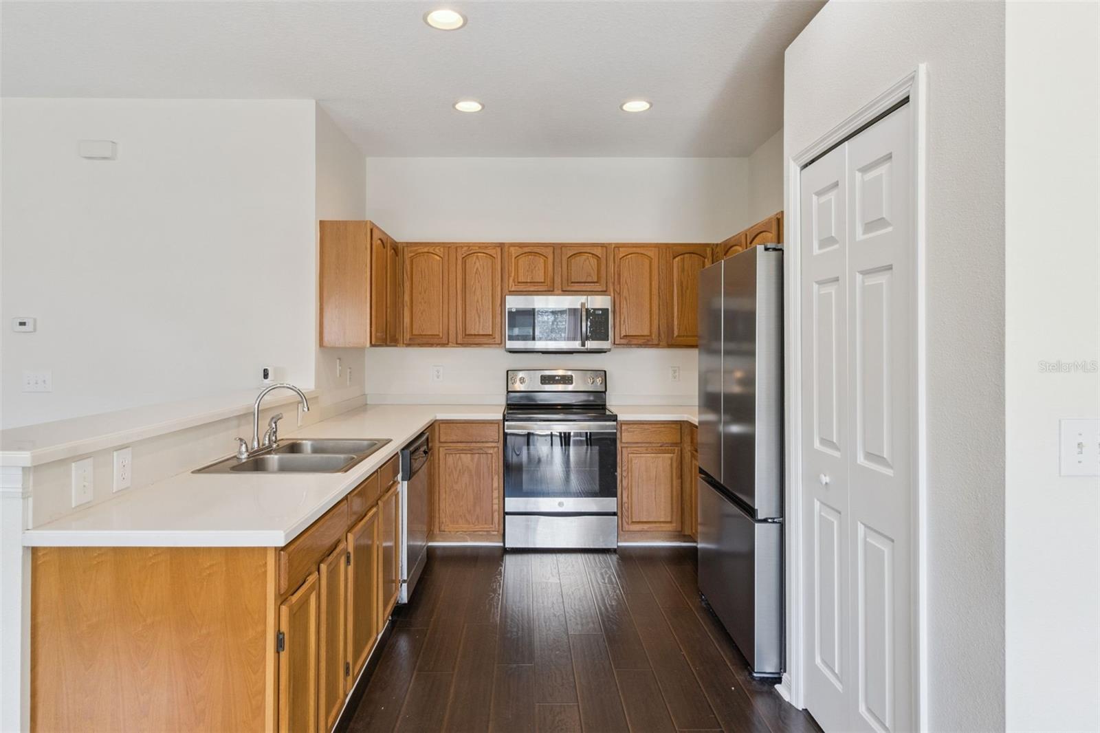 725 Star Pointe Dr Property Photo 14