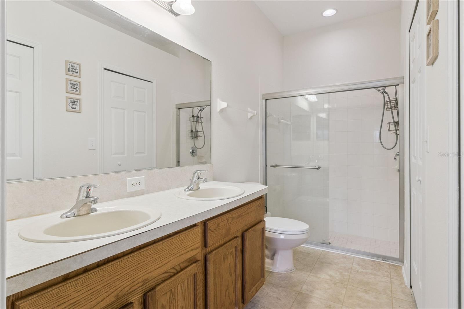725 Star Pointe Dr Property Photo 18
