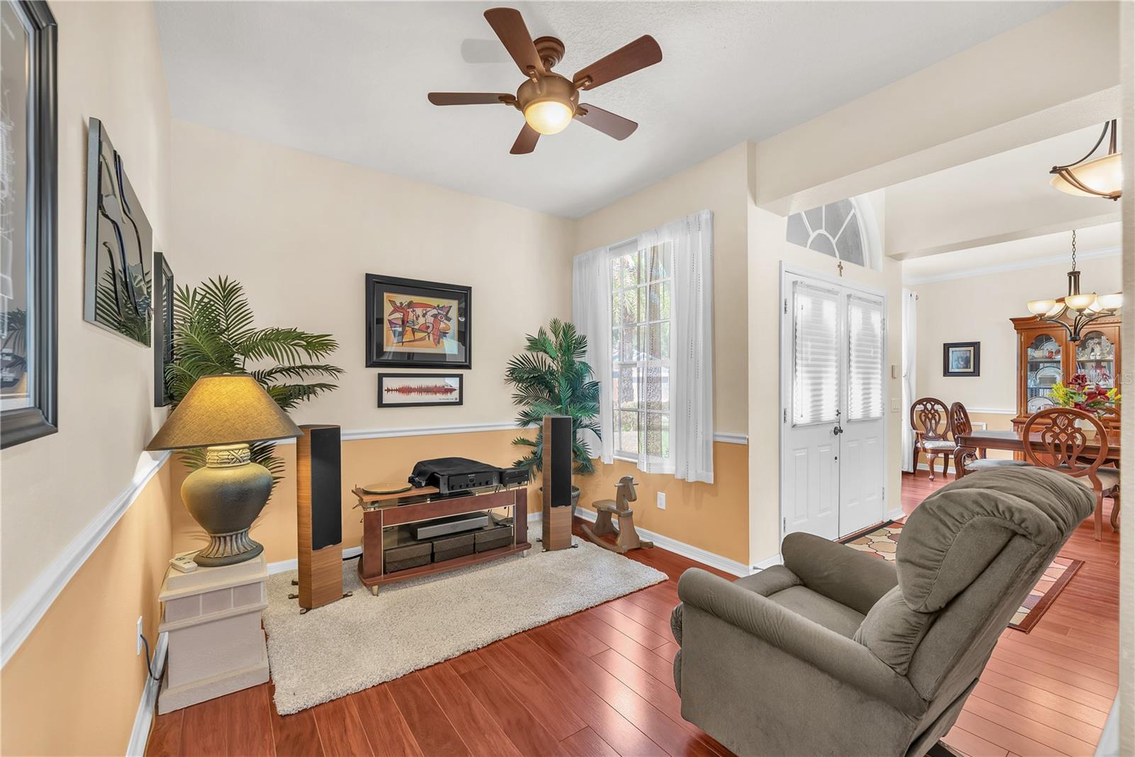 2219 Longmore Cir Property Photo 15