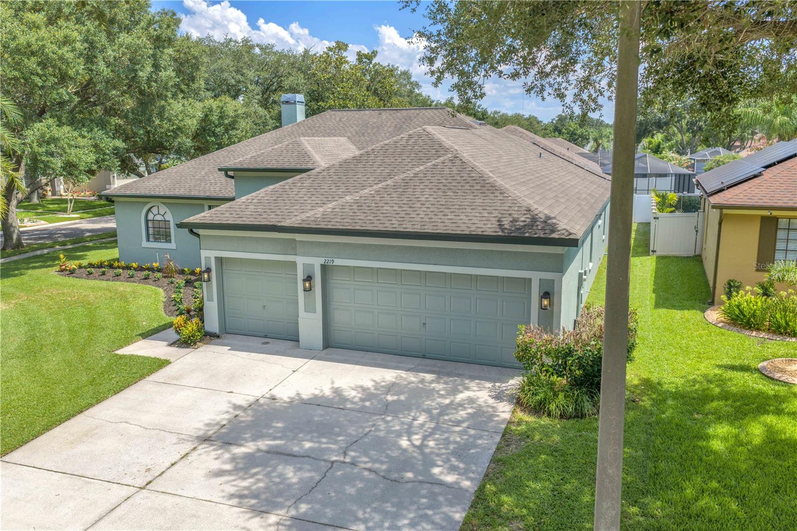 2219 Longmore Cir Property Photo 36