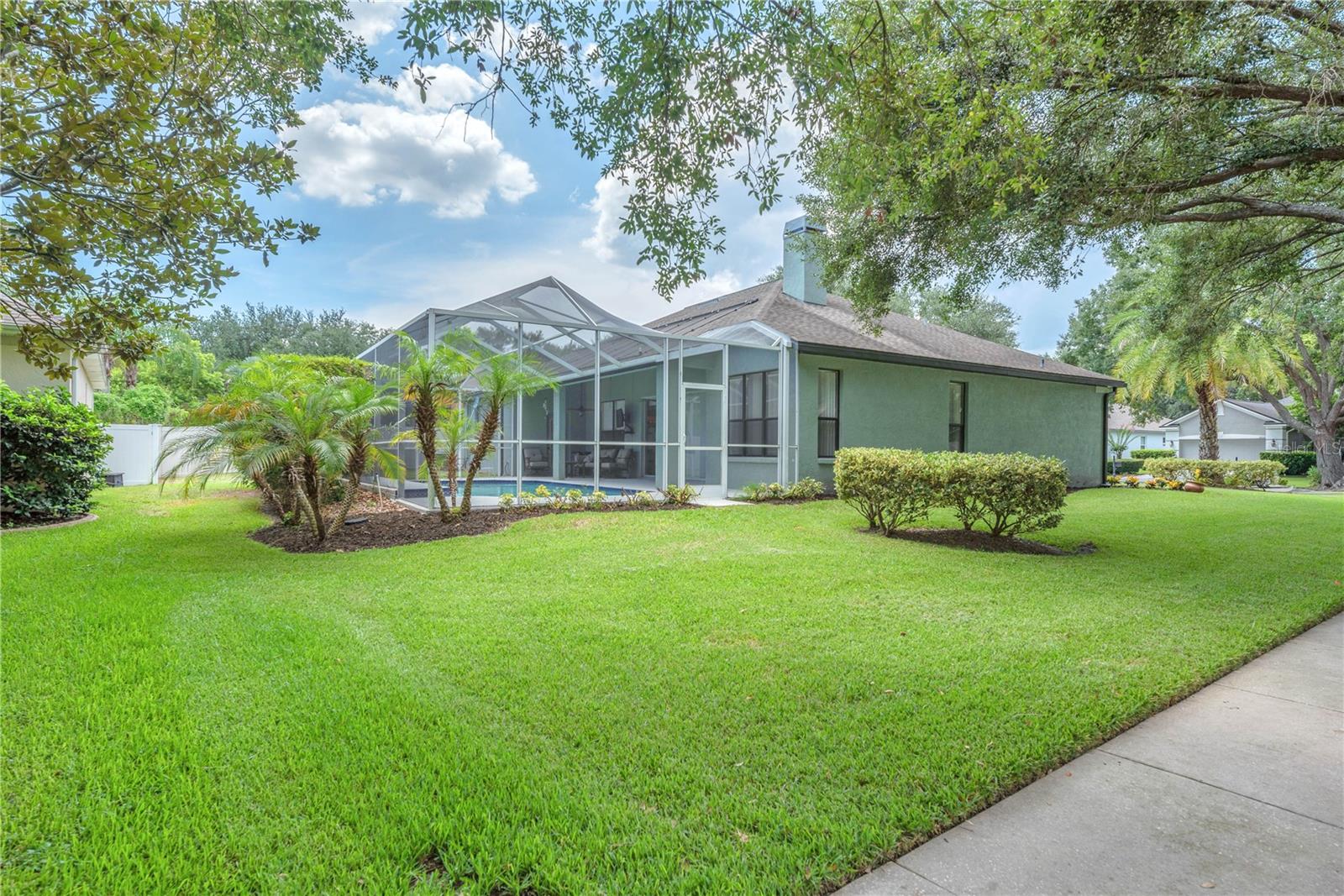 2219 Longmore Cir Property Photo 37
