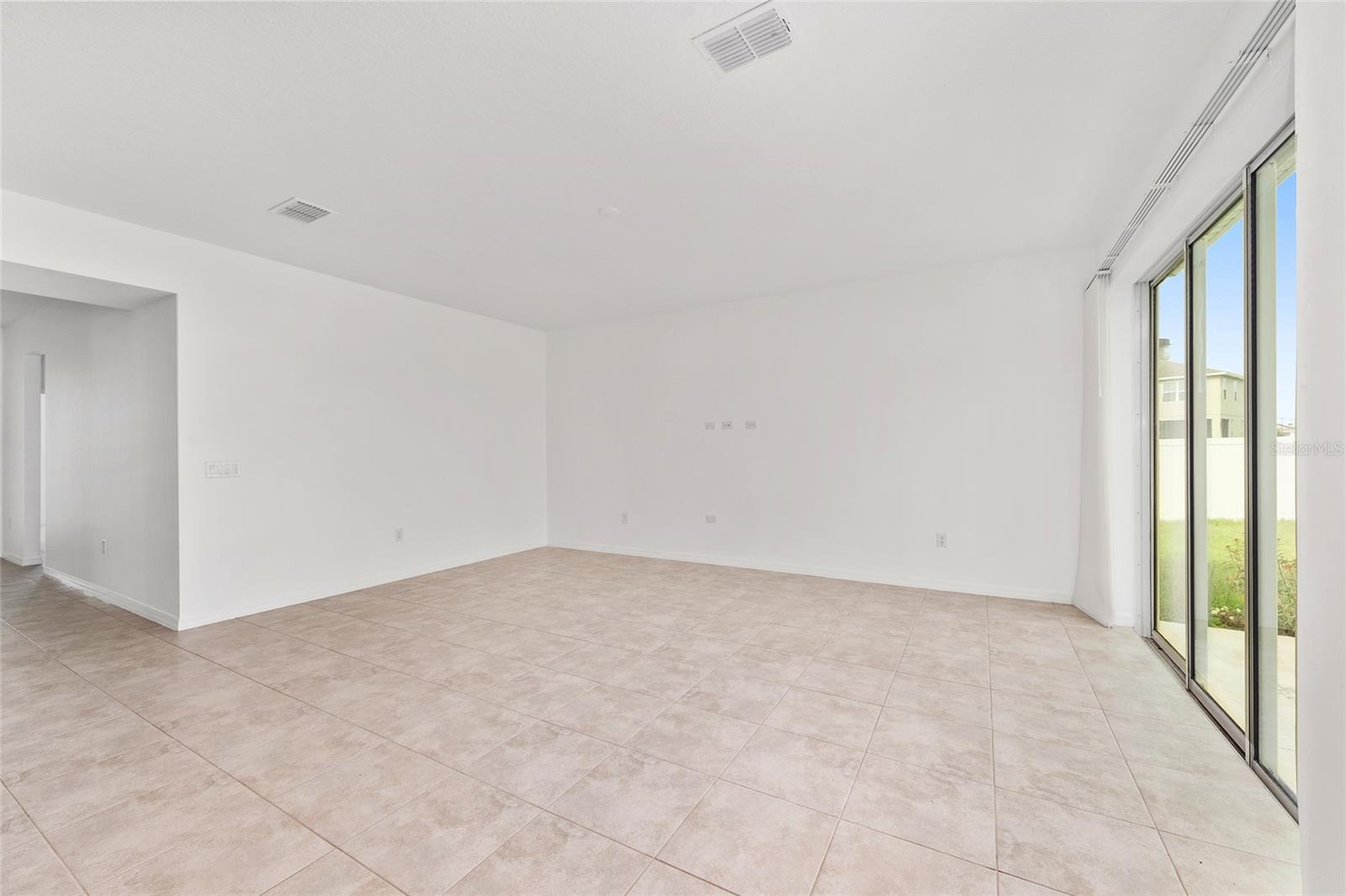 6175 Sw 74th Ct Property Photo 12