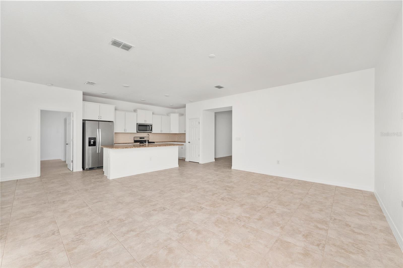 6175 Sw 74th Ct Property Photo 14