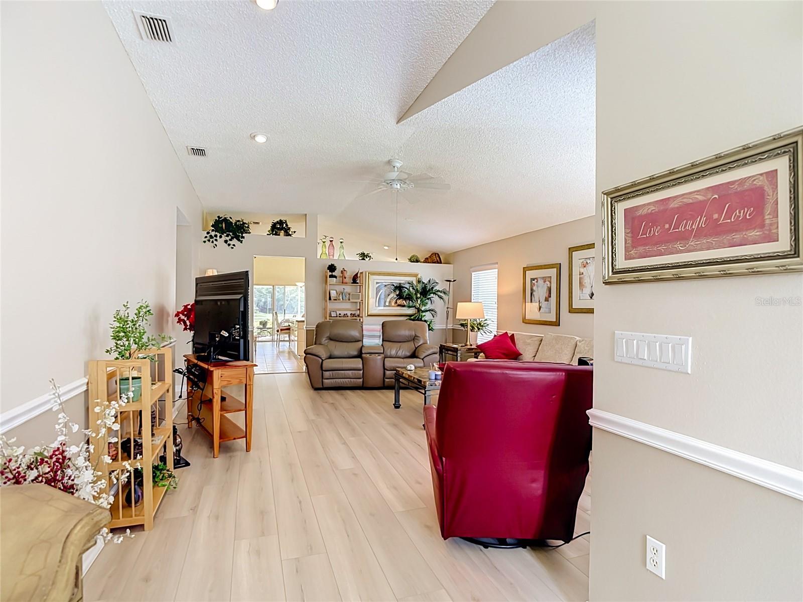 7828 Craighurst Loop Property Photo 16