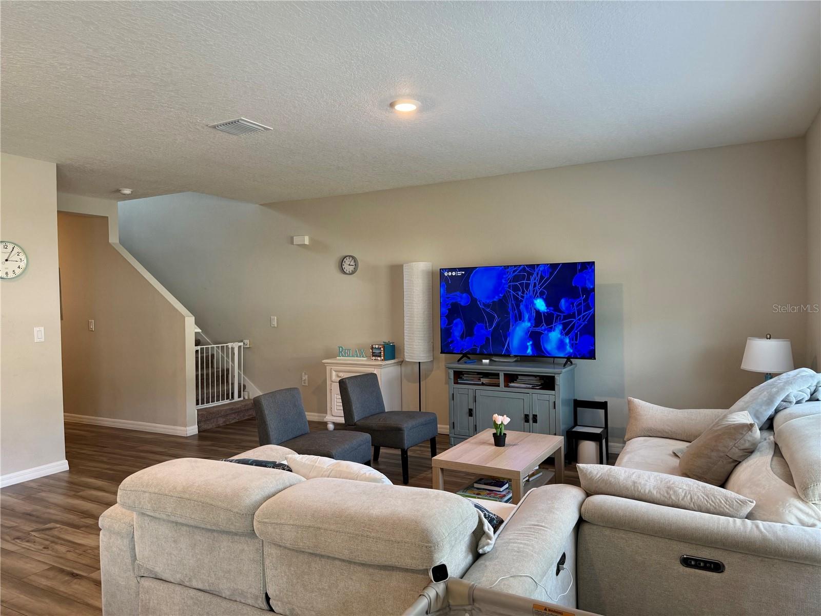 TB8526613 Property Photo 7