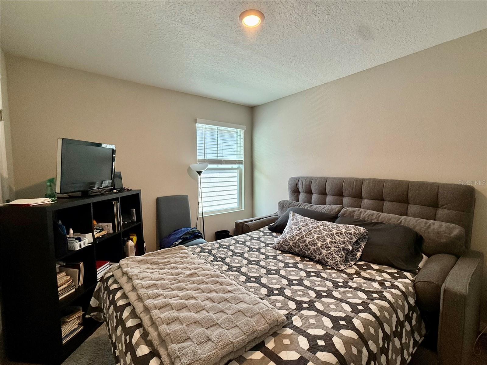 TB8526613 Property Photo 17