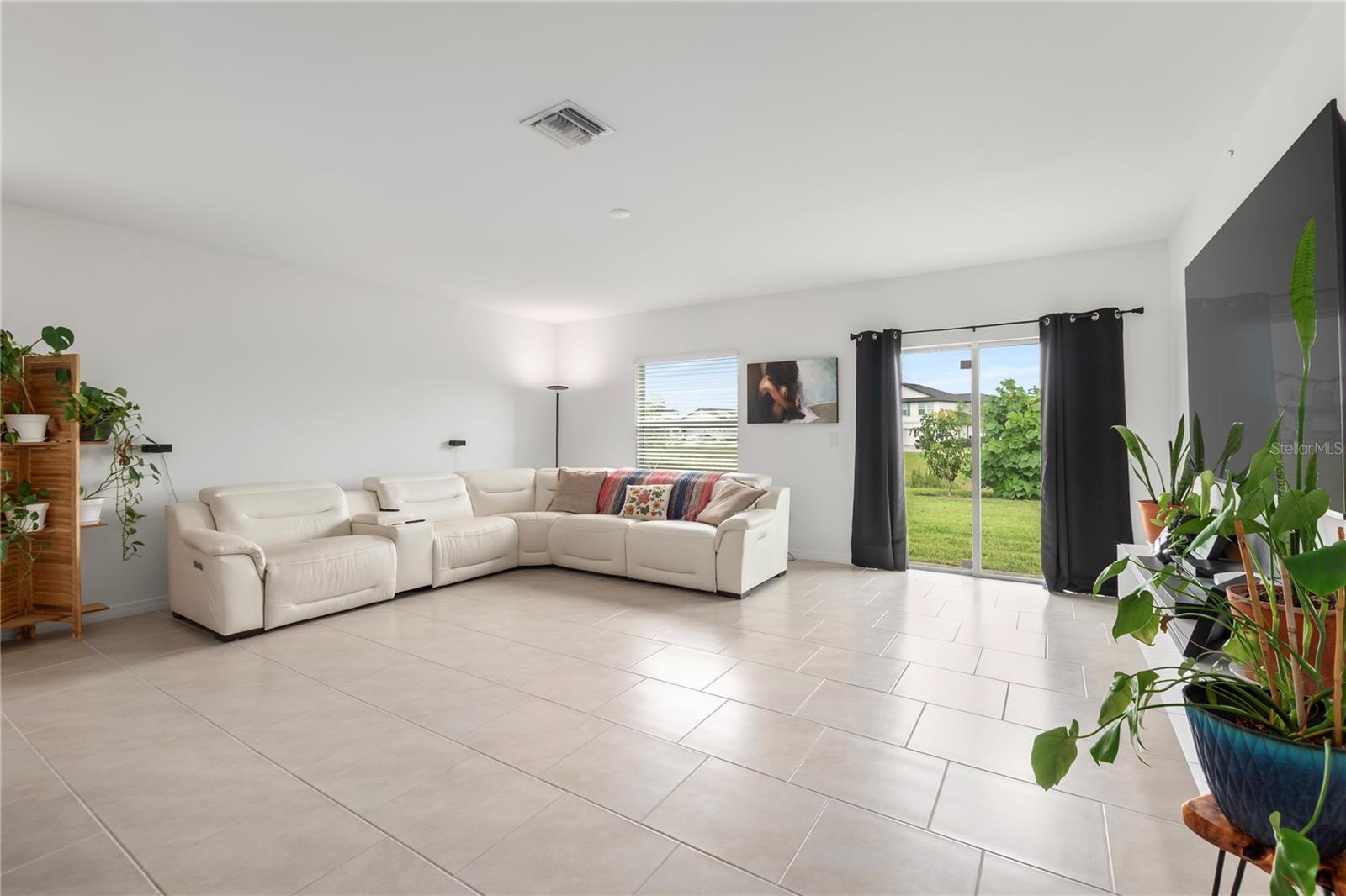 17177 Monte Isola Way Property Photo 3