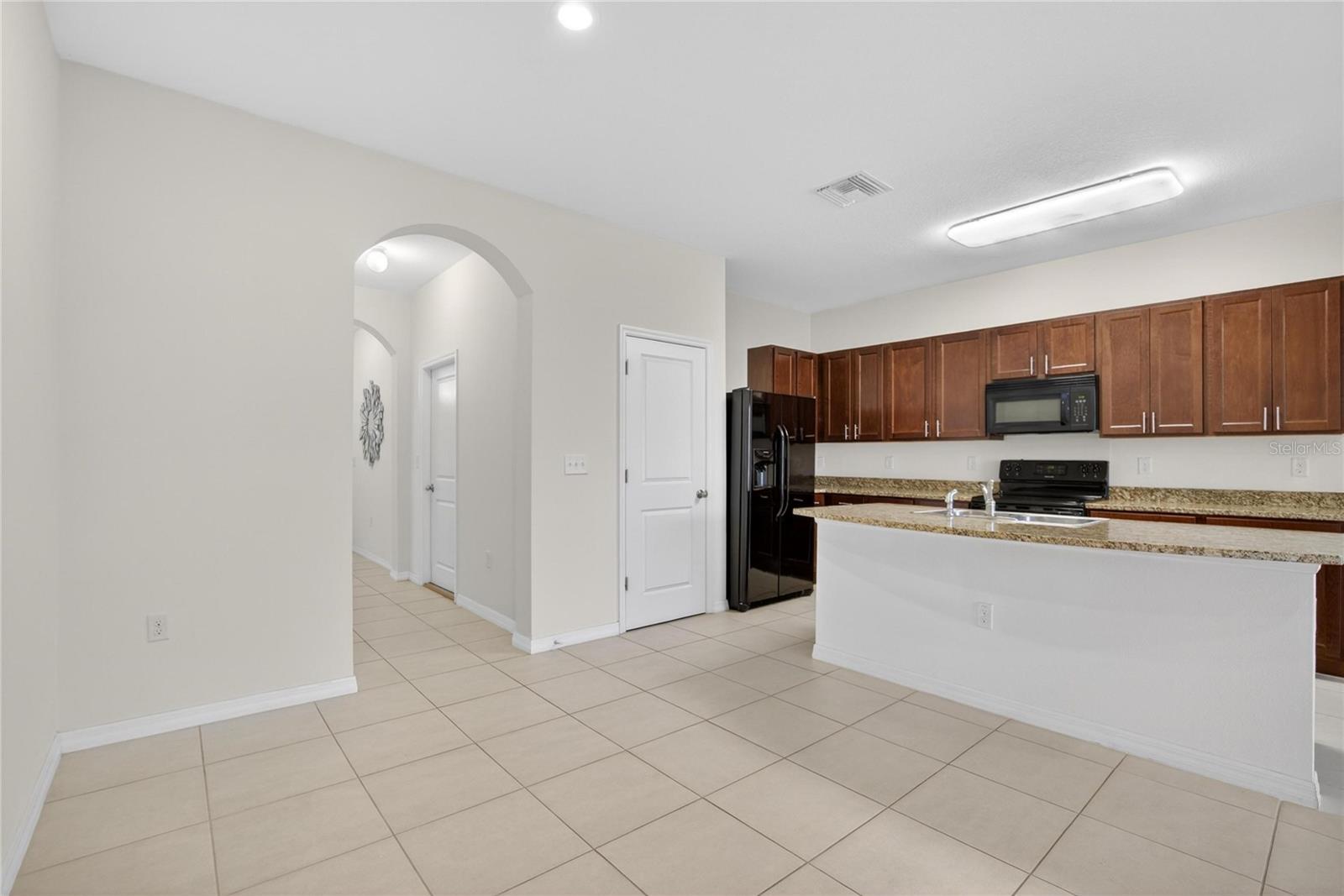 8850 Indigo Trail Loop Property Photo 10