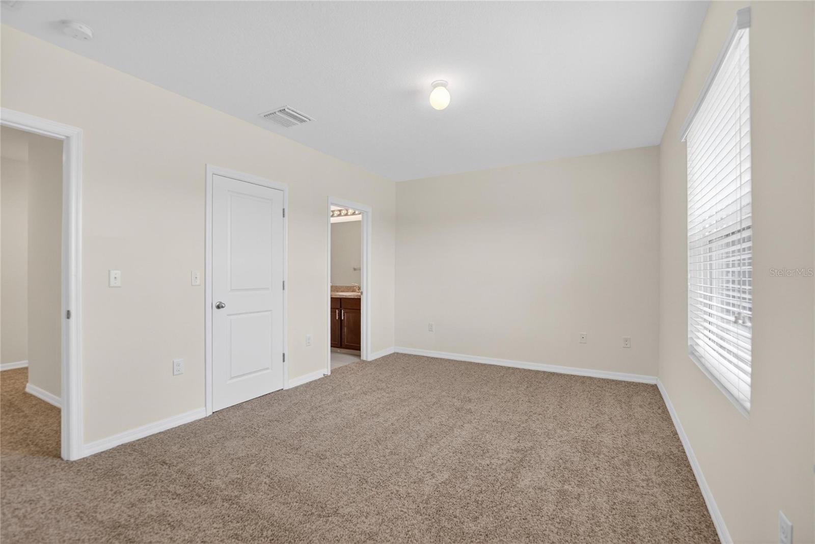8850 Indigo Trail Loop Property Photo 27