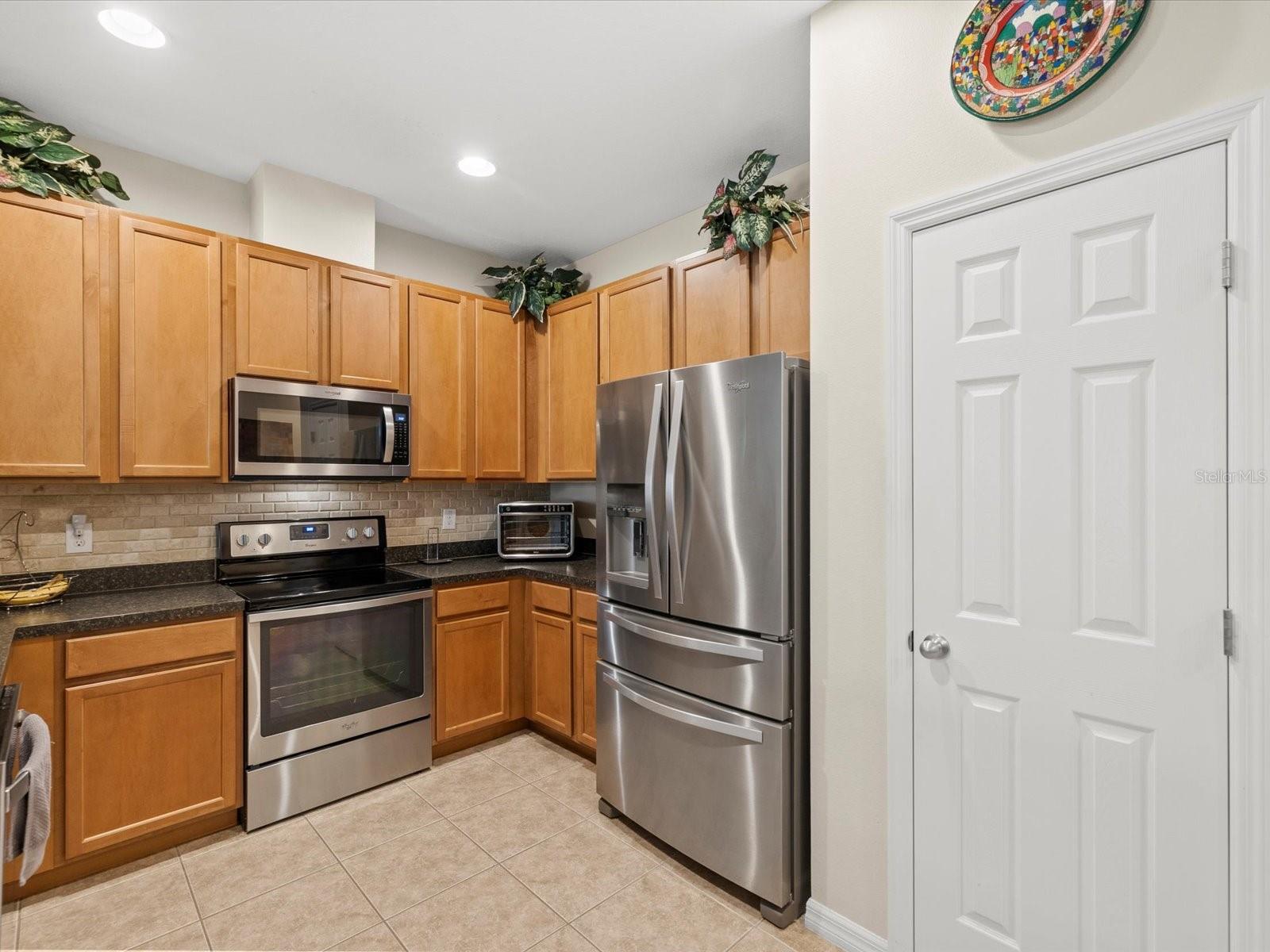 2239 Barracuda Ct Property Photo 5