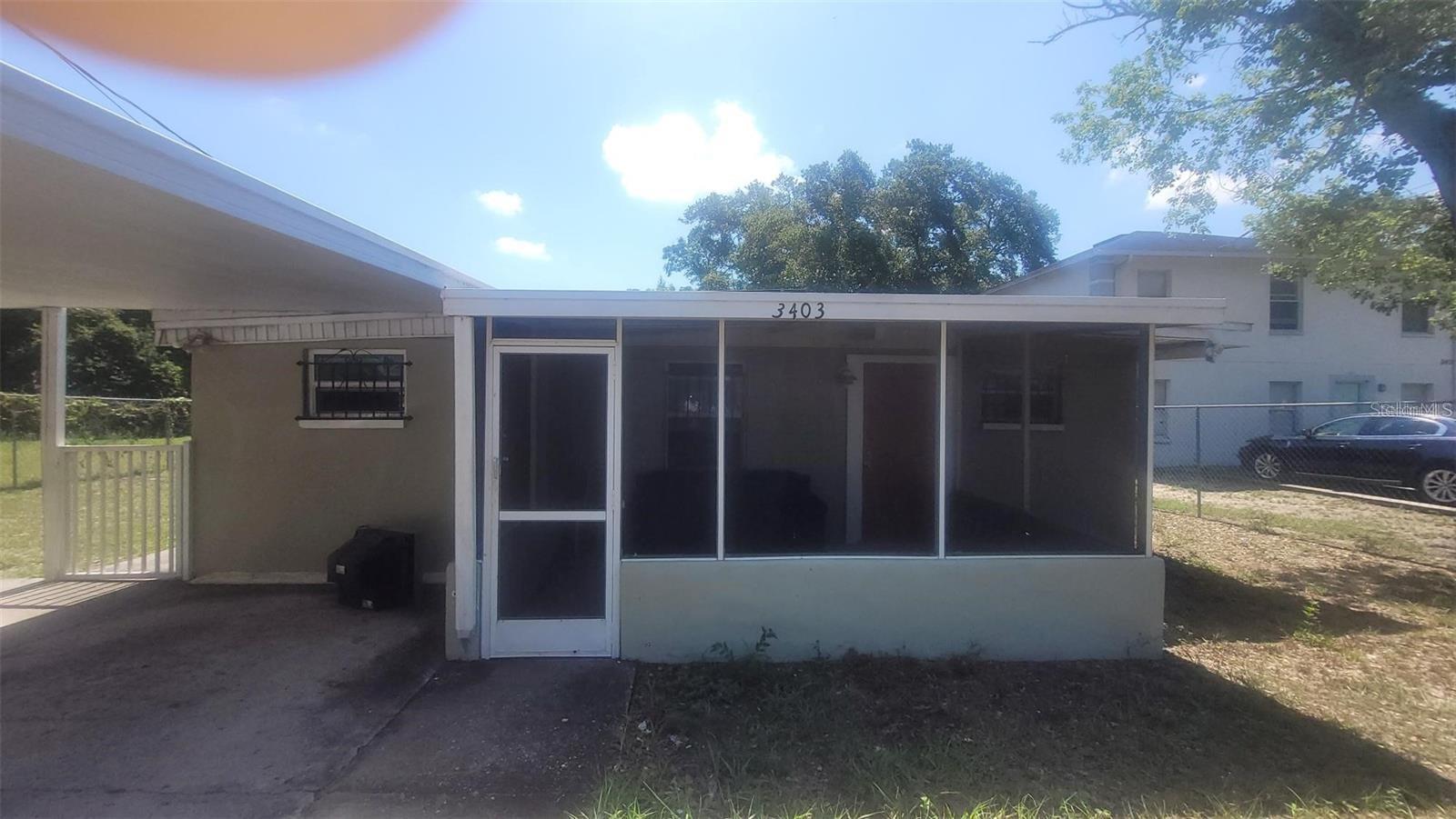 3403 Temple St Property Photo 2