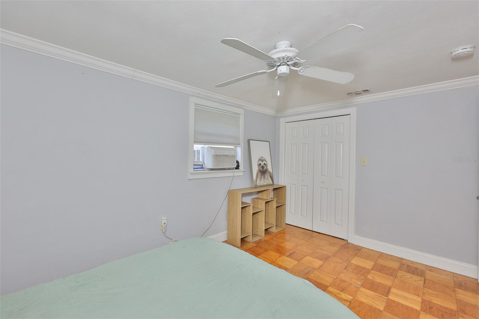 401 Overland Dr Property Photo 22