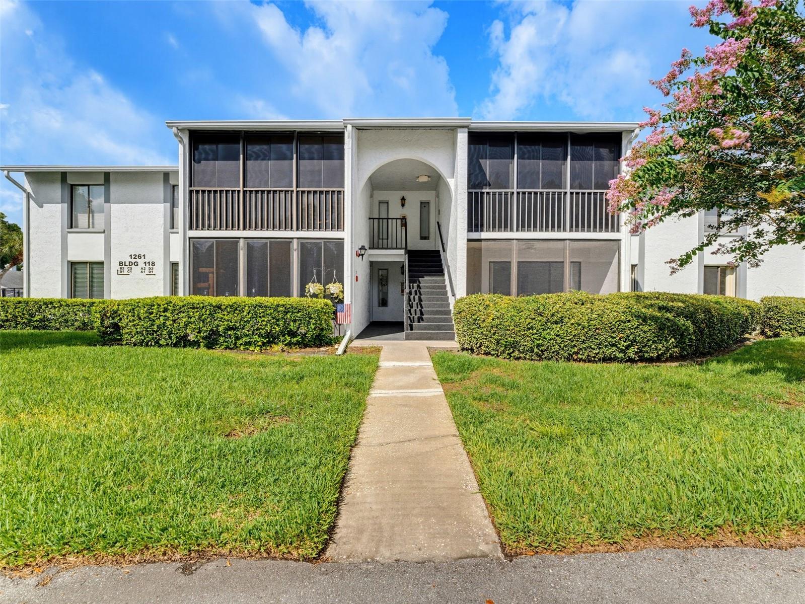1261 Pine Ridge Cir W #d1 Property Photo 1