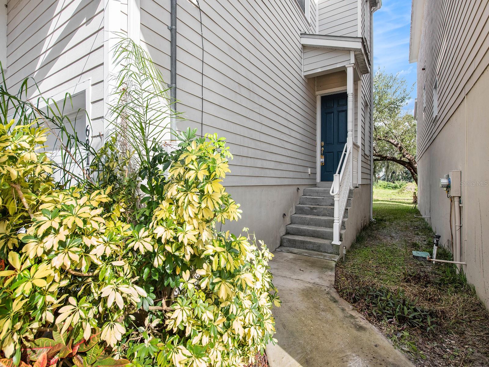 6810 Kissimmee St S Property Photo 4
