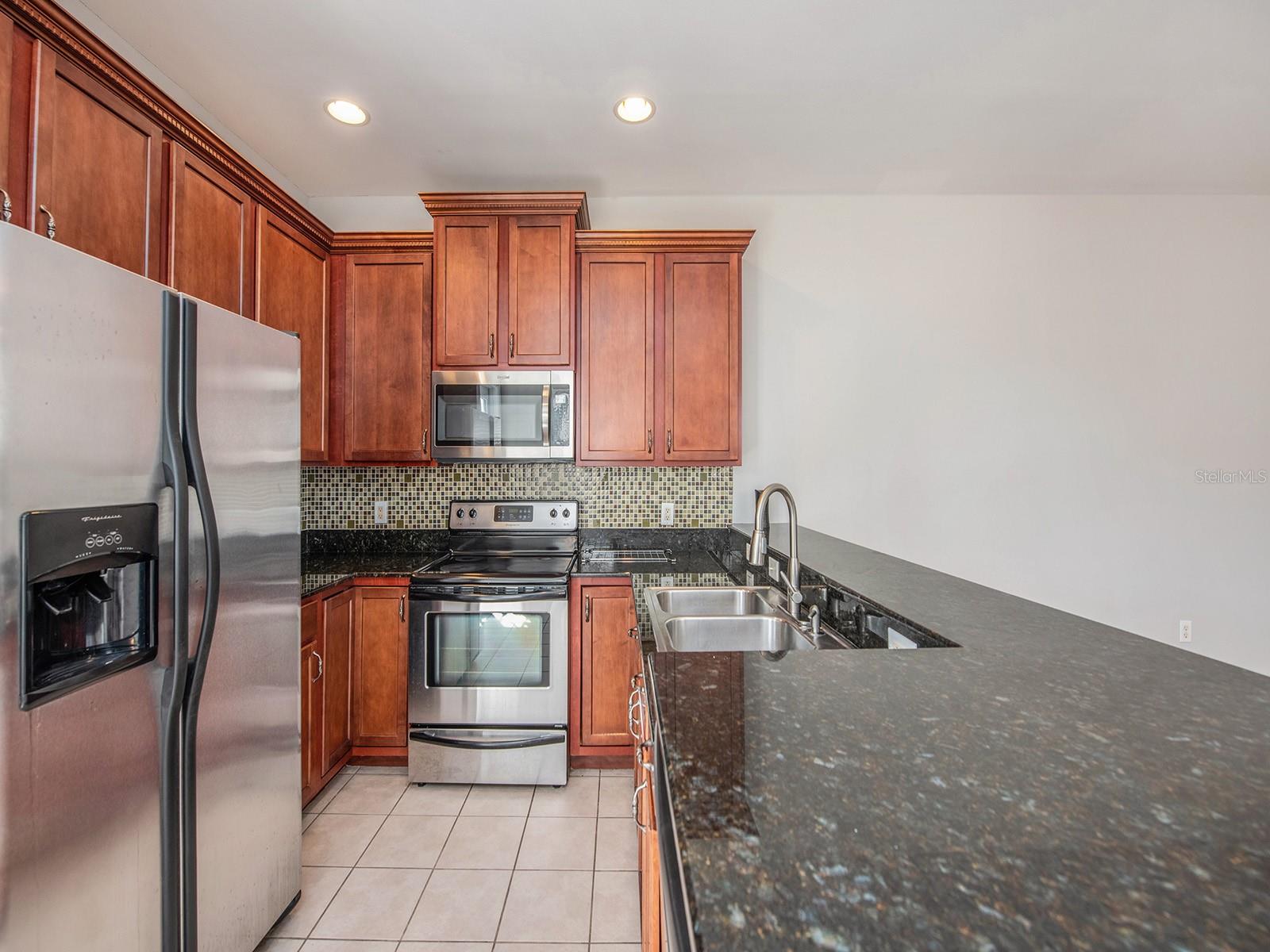 6810 Kissimmee St S Property Photo 17