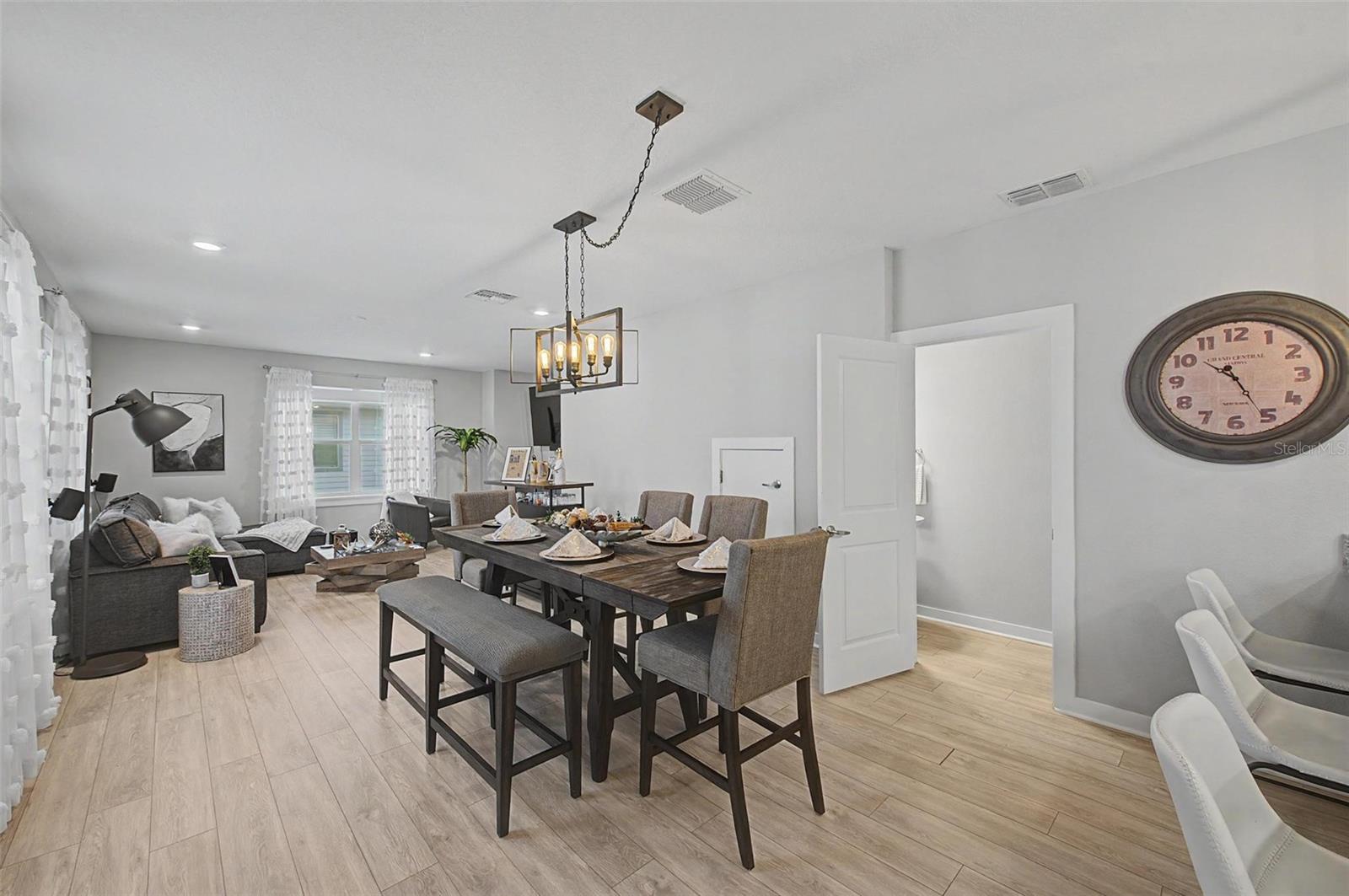 6023 Interbay Blvd #1 Property Photo 8
