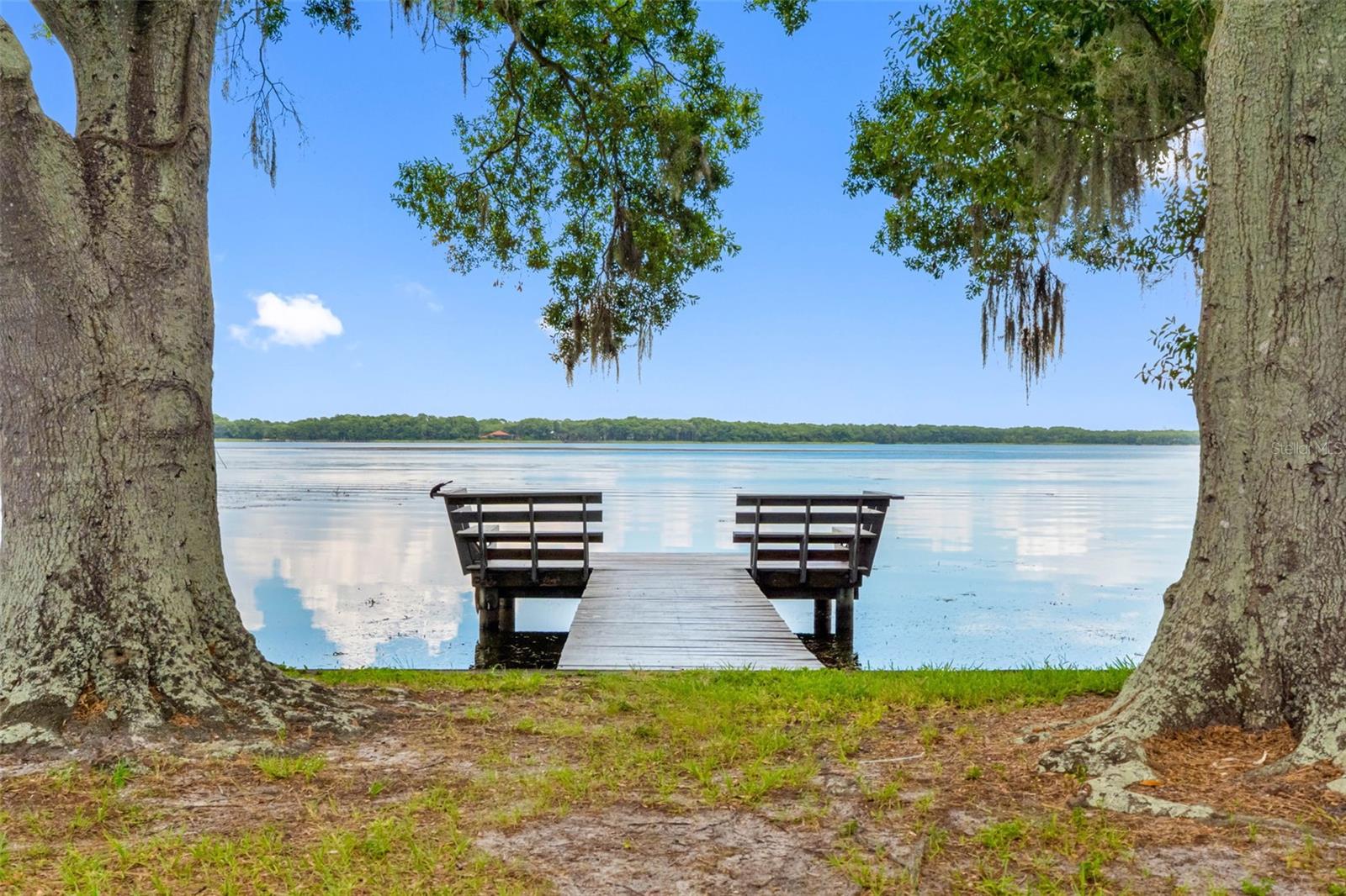 72 Lake Shore Dr Property Photo 35