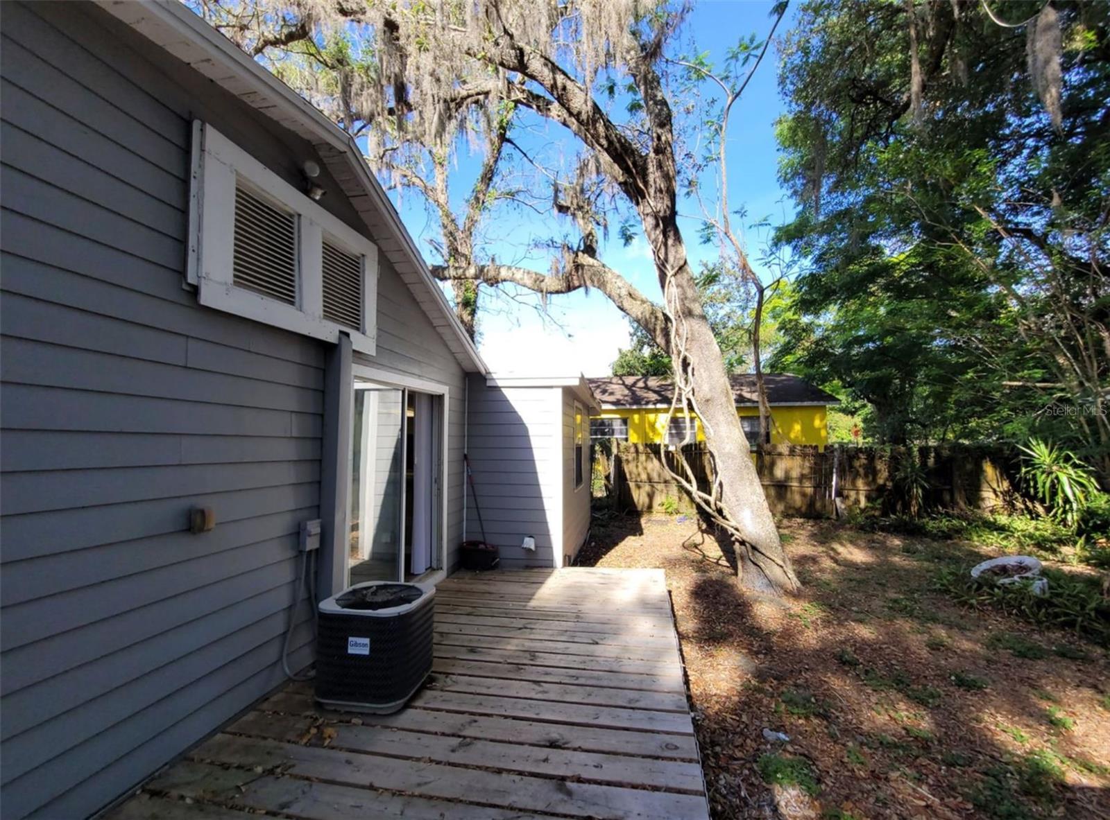 1504 E 99th Ave #a Property Photo 13