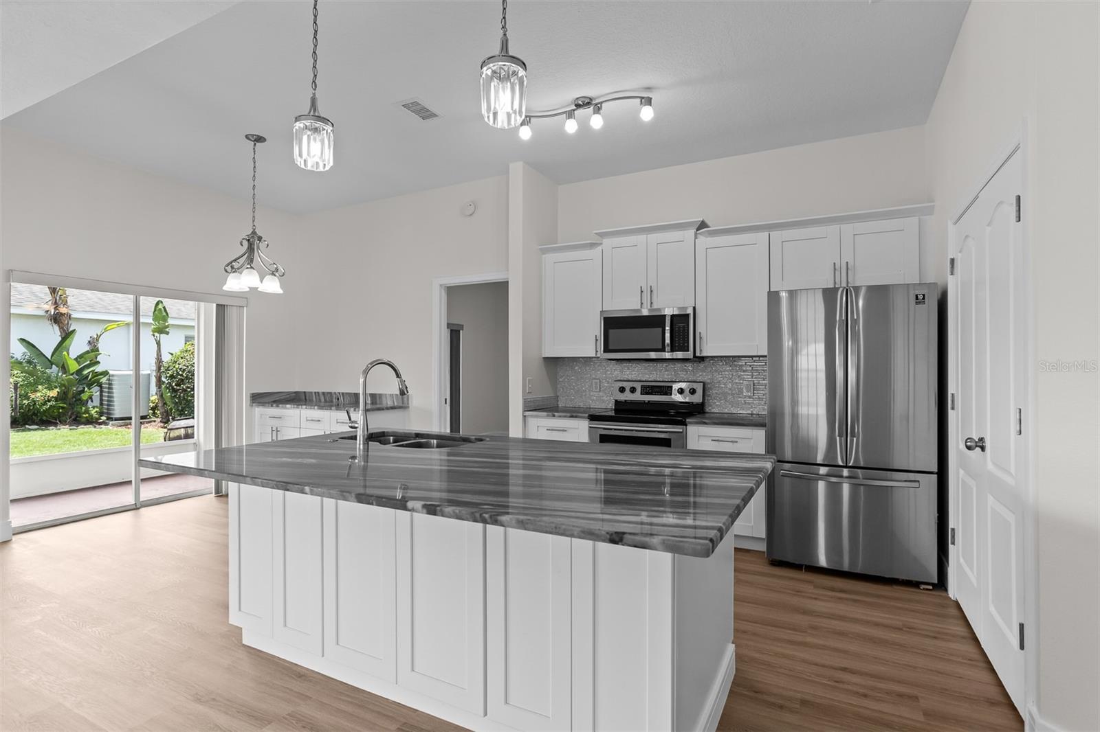 29312 Marker Loop Property Photo 9