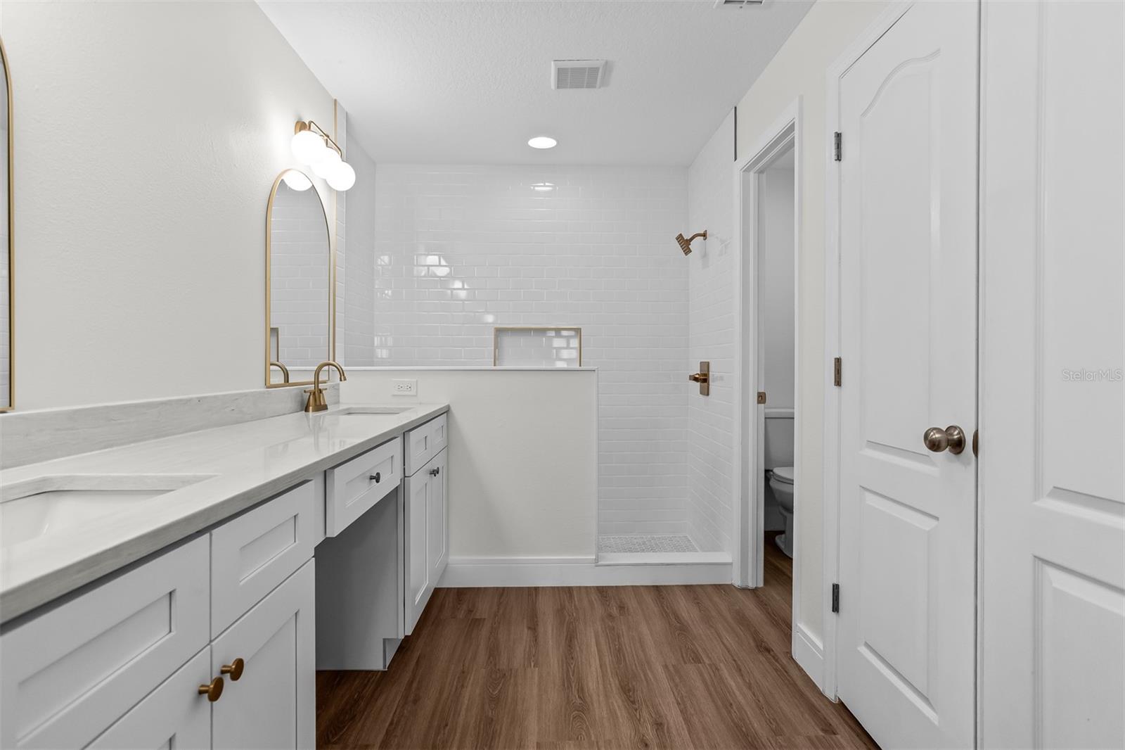 29312 Marker Loop Property Photo 19
