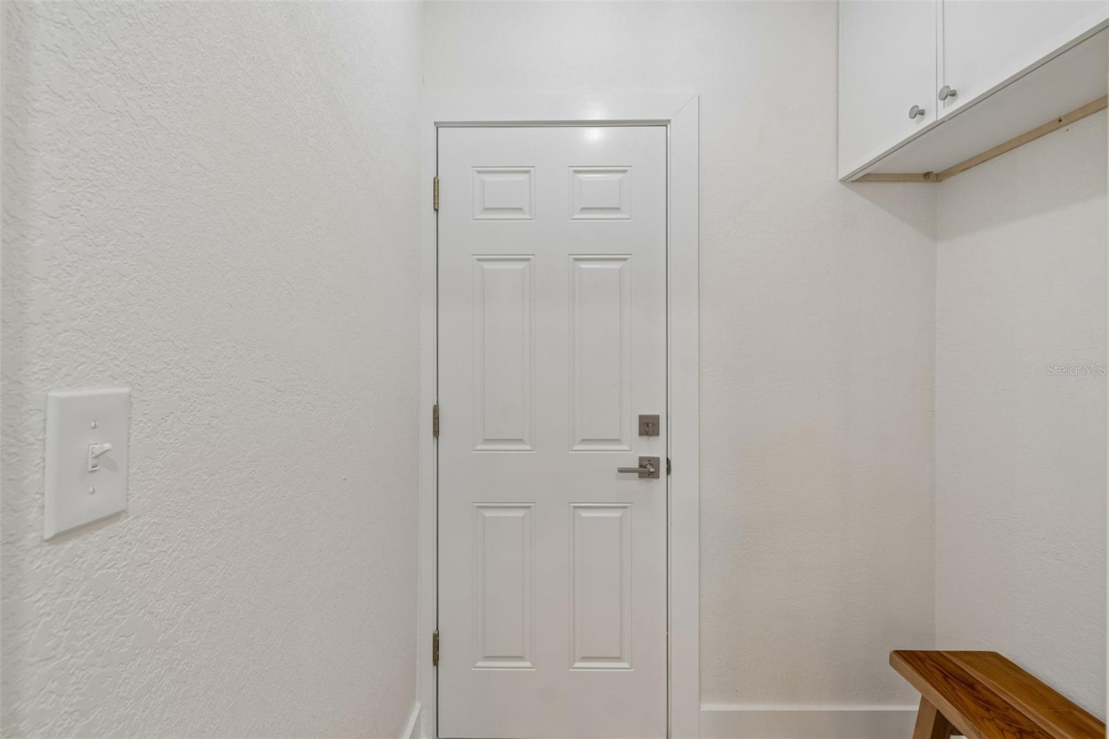 14584 Apache Ave Property Photo 27