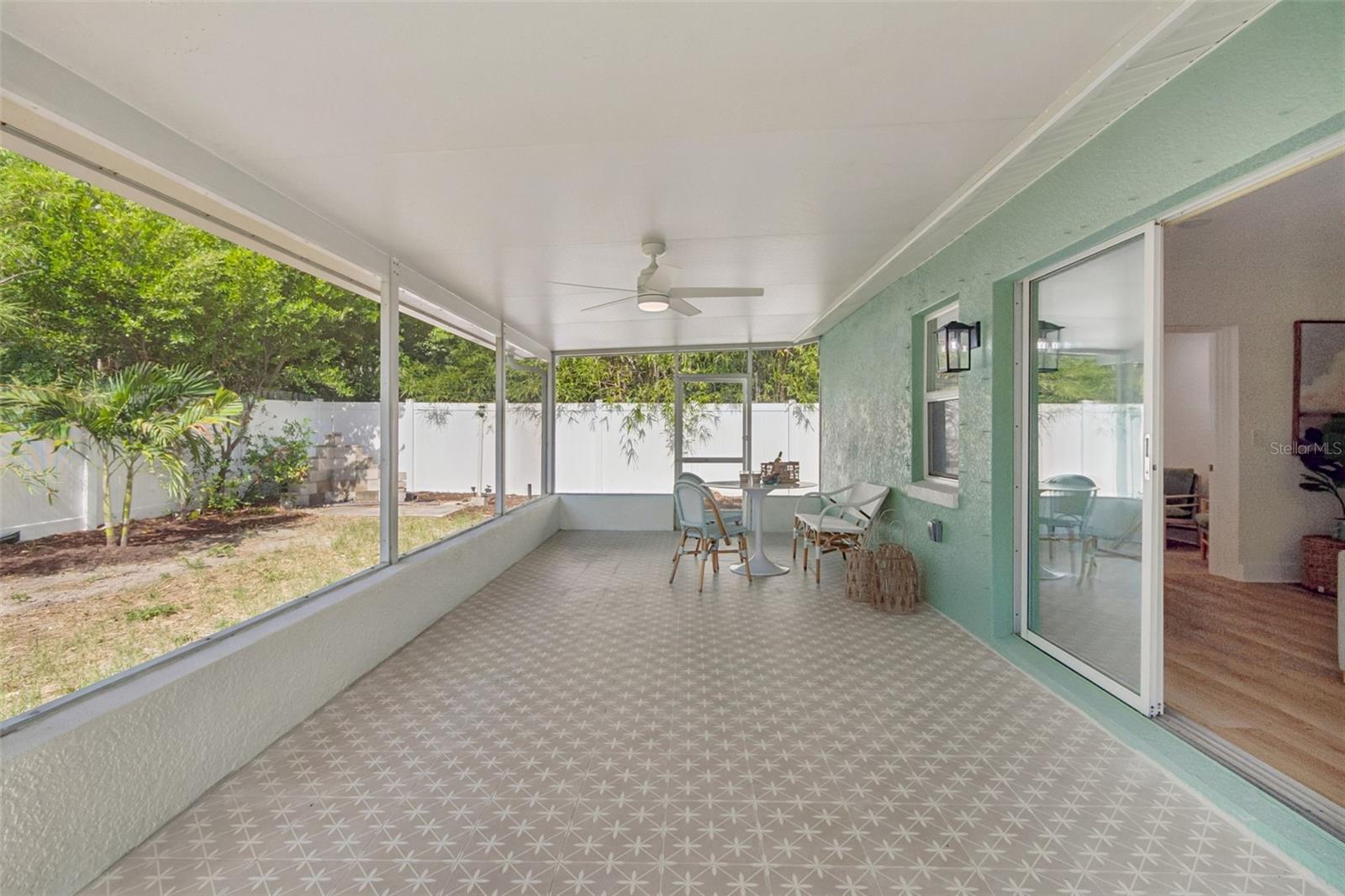 14584 Apache Ave Property Photo 30