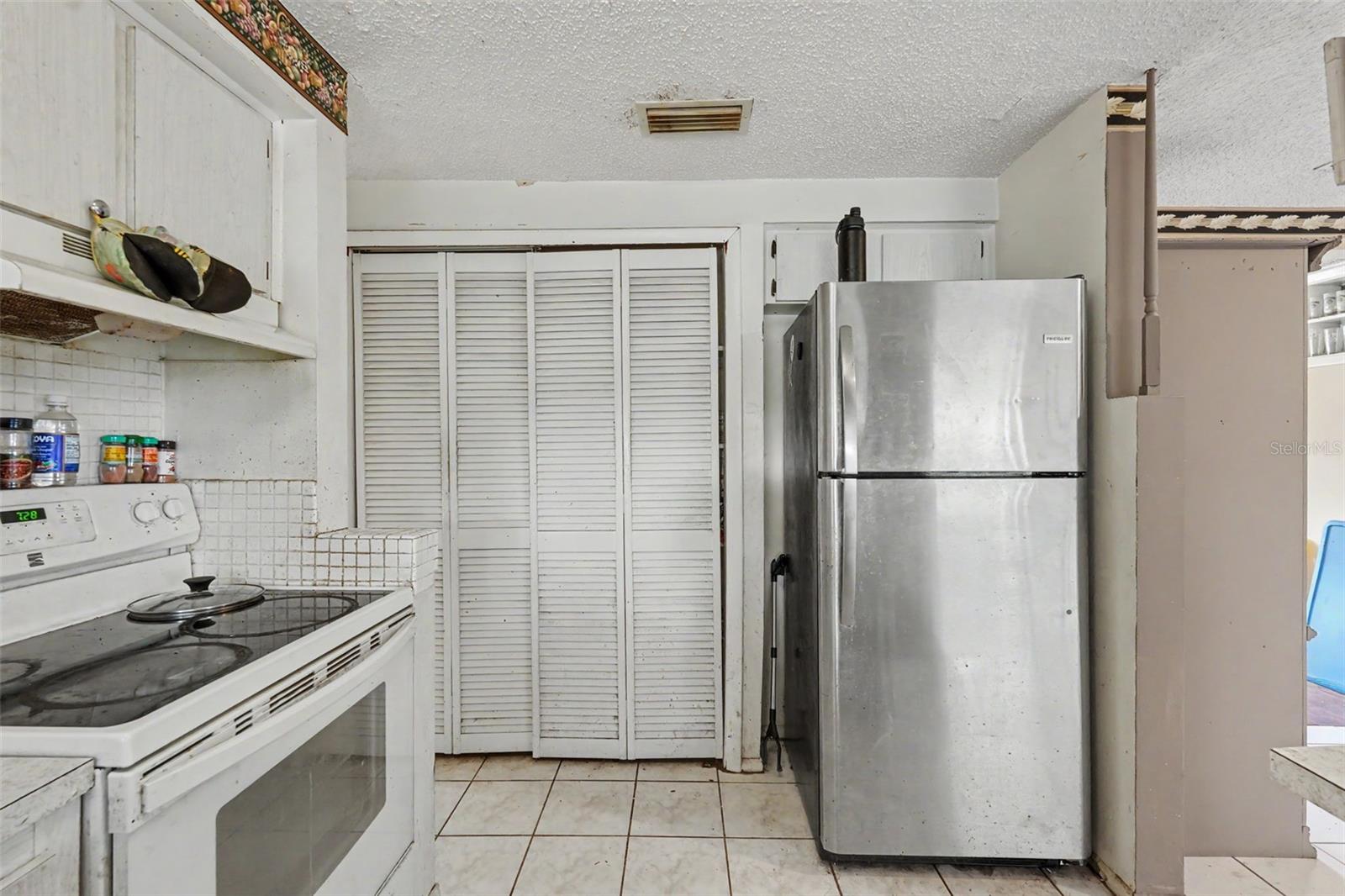 3317 Bainbridge Dr Property Photo 11