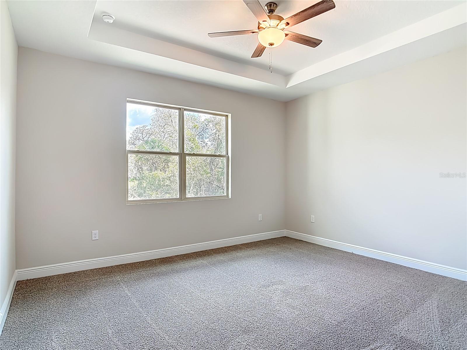 2021 S Chamberlain Blvd Property Photo 23