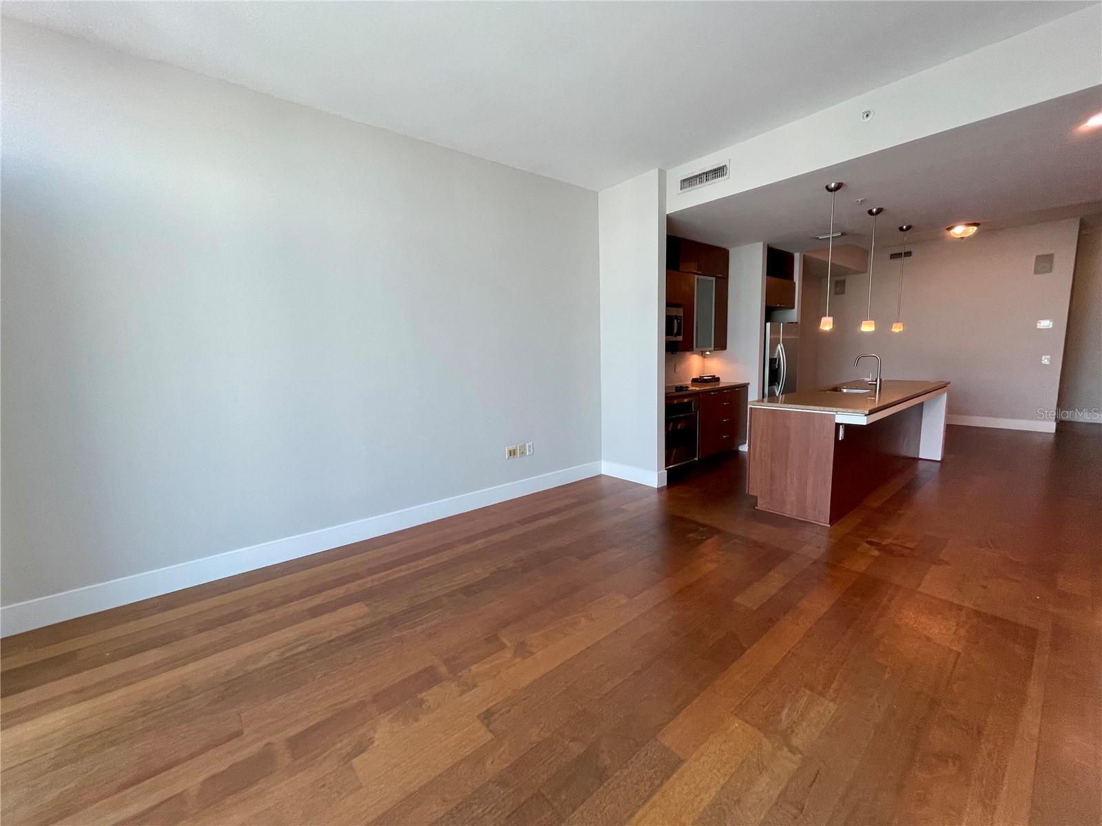 111 N 12th St #1810 Property Photo 12