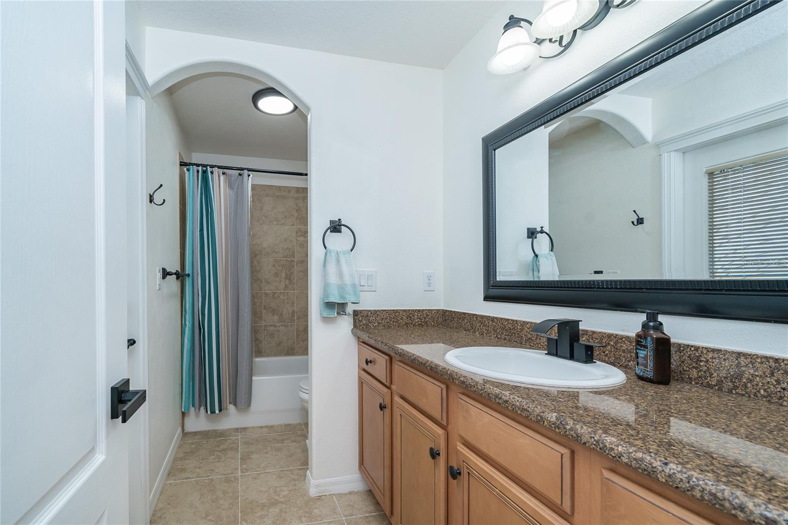 4907 Pointe O Woods Dr Property Photo 24