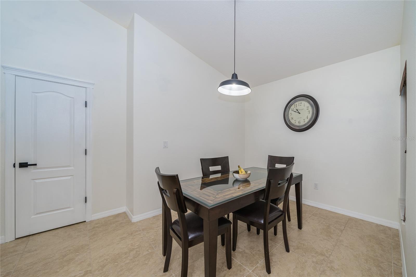4907 Pointe O Woods Dr Property Photo 47