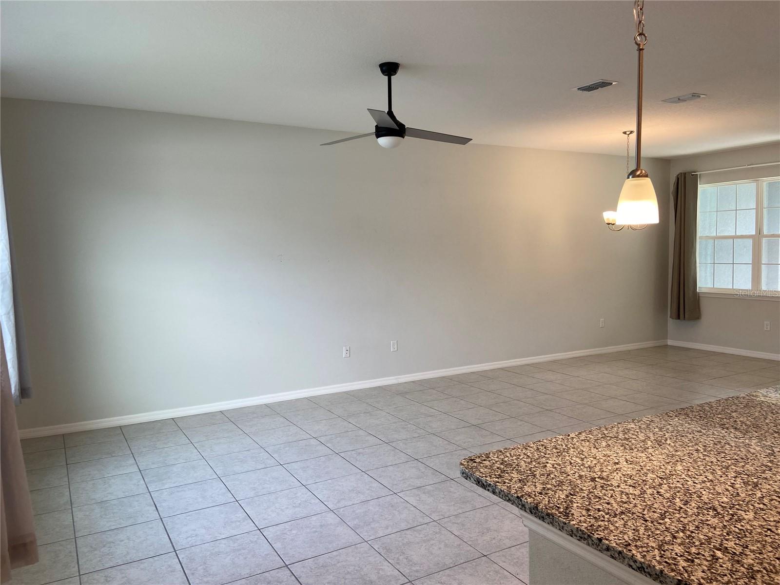 5029 Avalon Park Blvd Property Photo 14