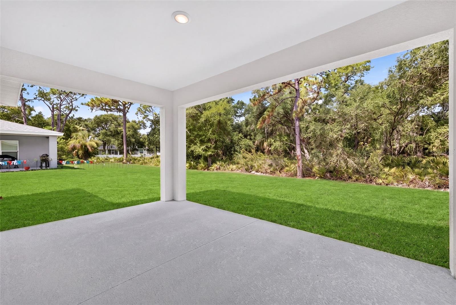 151 Kirby St Property Photo 29