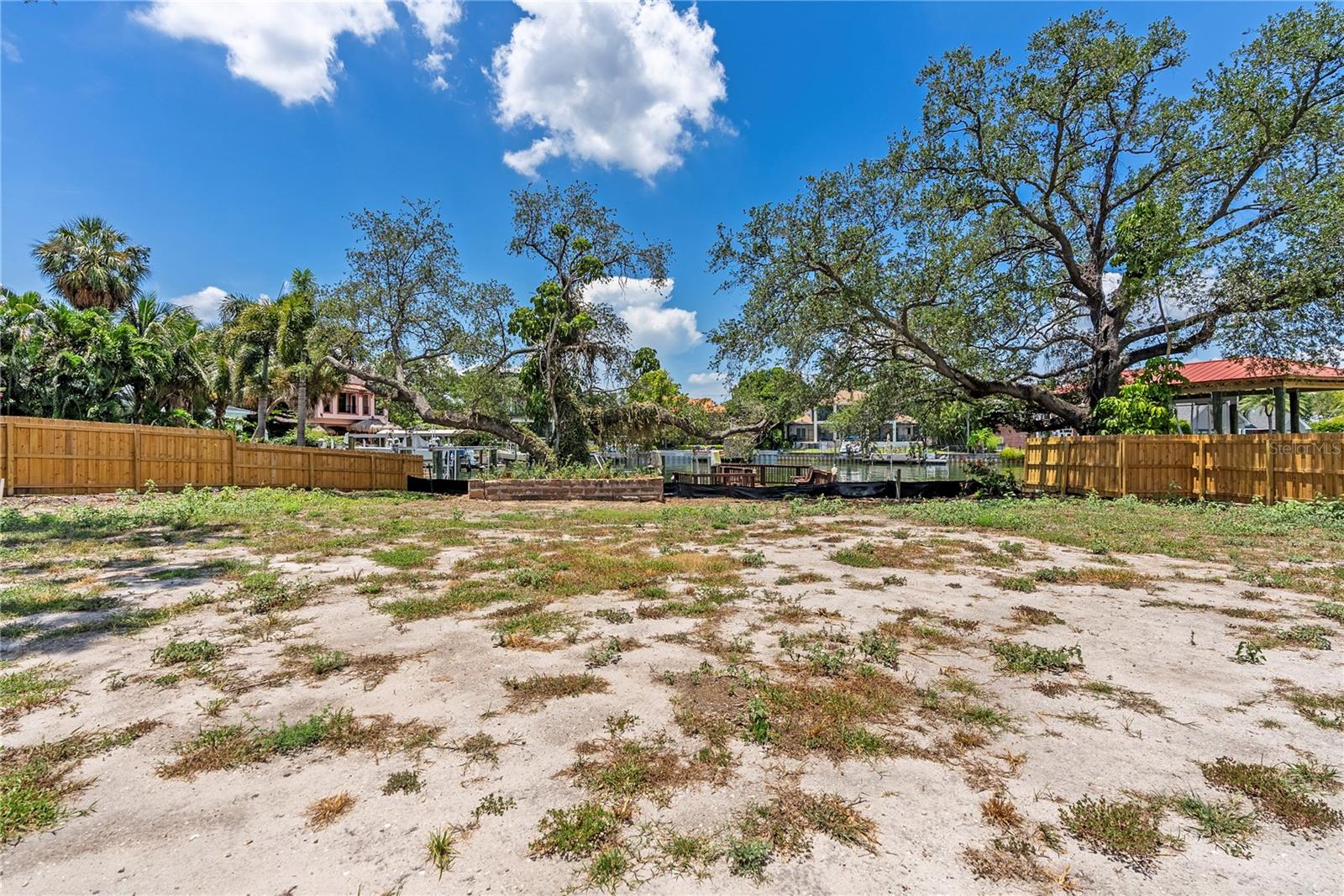 86 Bahama Cir Property Photo 17