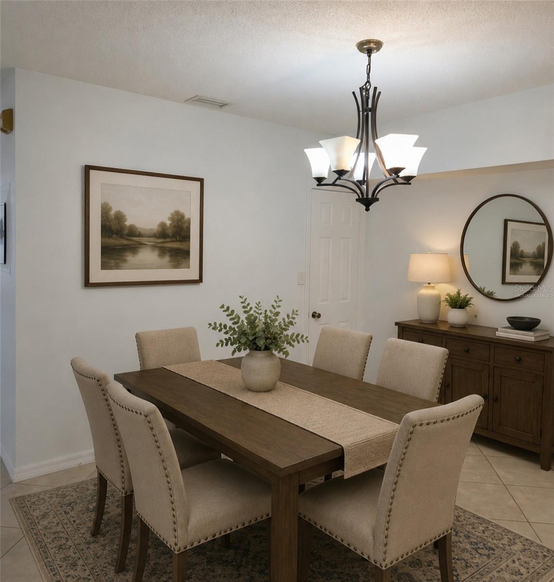 734 Kensington Lake Cir #brandon Property Photo 9