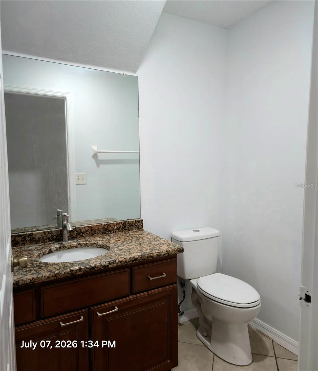 734 Kensington Lake Cir #brandon Property Photo 18