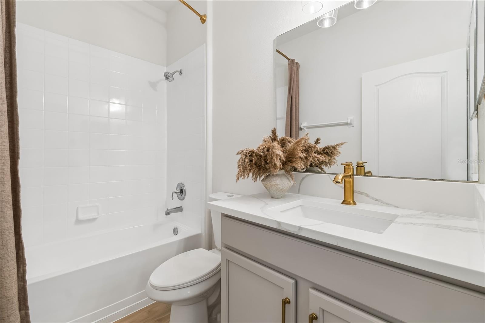 12410 Latchford Stream Pl Property Photo 8